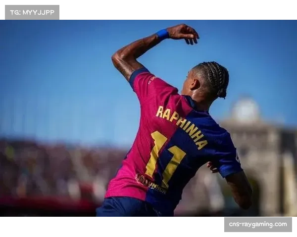 伯纳尔透露梦想见阿尔瓦雷斯加盟巴萨 并与弗里克保持深厚私交